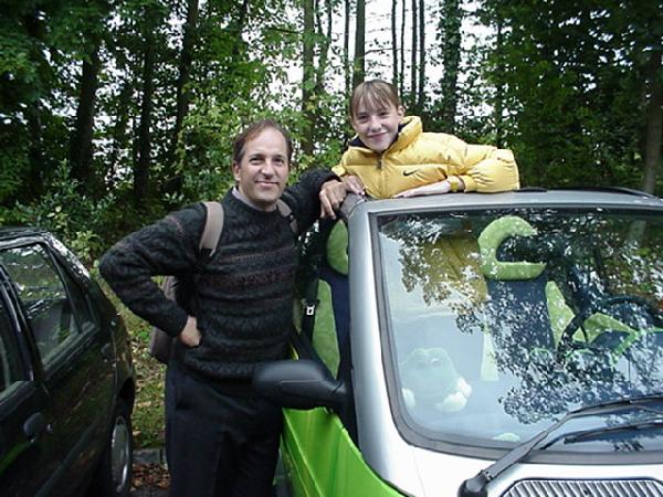 ZOE and BOB on the SET